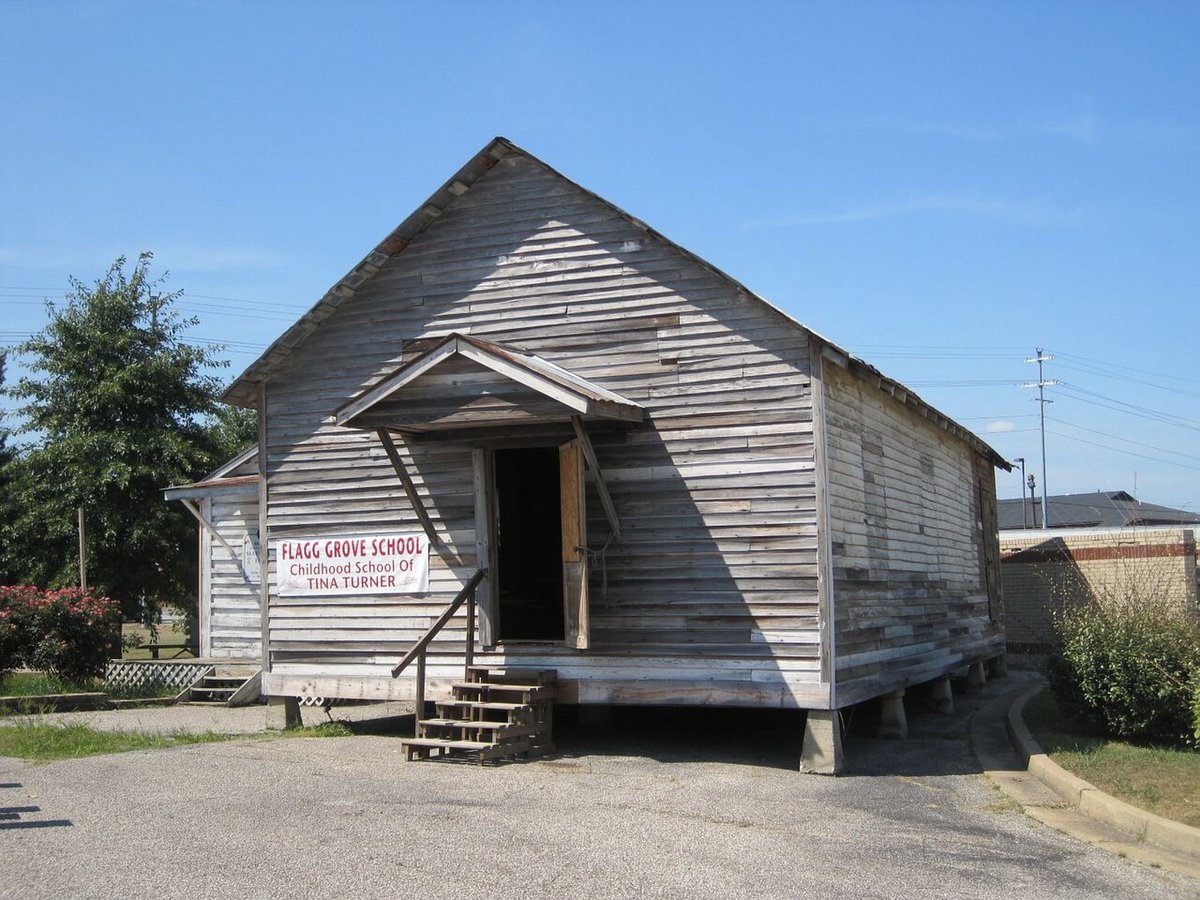Grove Center, TN - Flagg Grove School - Wikipedia